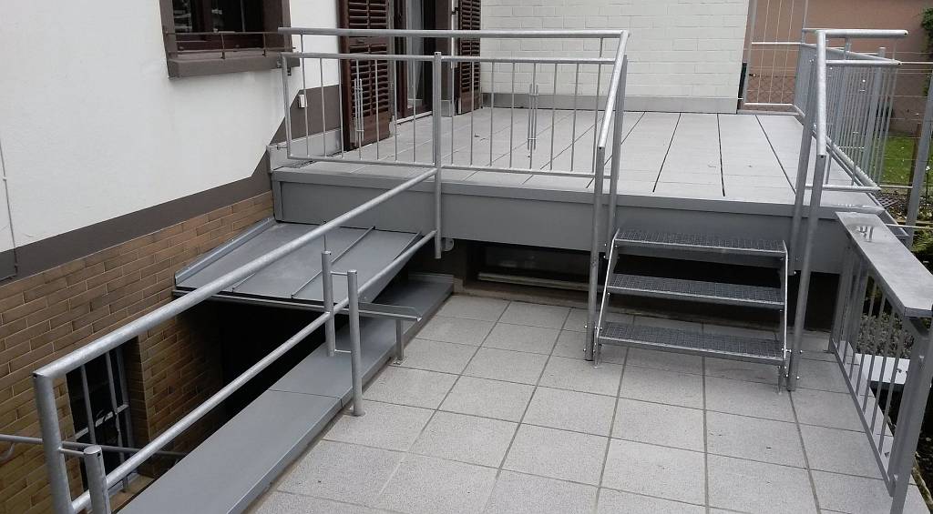 Stahlgeländer für innen und außen © Mellinger-Metallbau © Mellinger-Metallbau